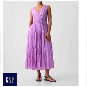 NWT Gap Tiered Crinkle Dress